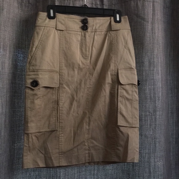 Burberry Dresses & Skirts - Burberry London khaki safari skirt Cargo Authentic Button Side